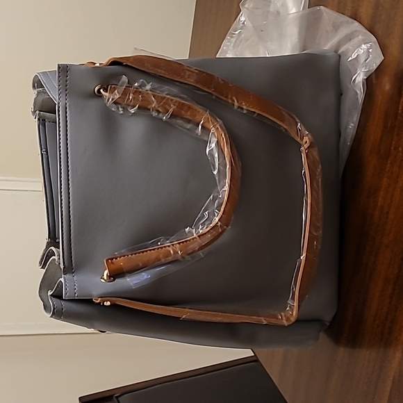 4 piece handbag set 4 piece handbag set 4 piece handbag set 4 piece handbag set - Picture 16 of 17